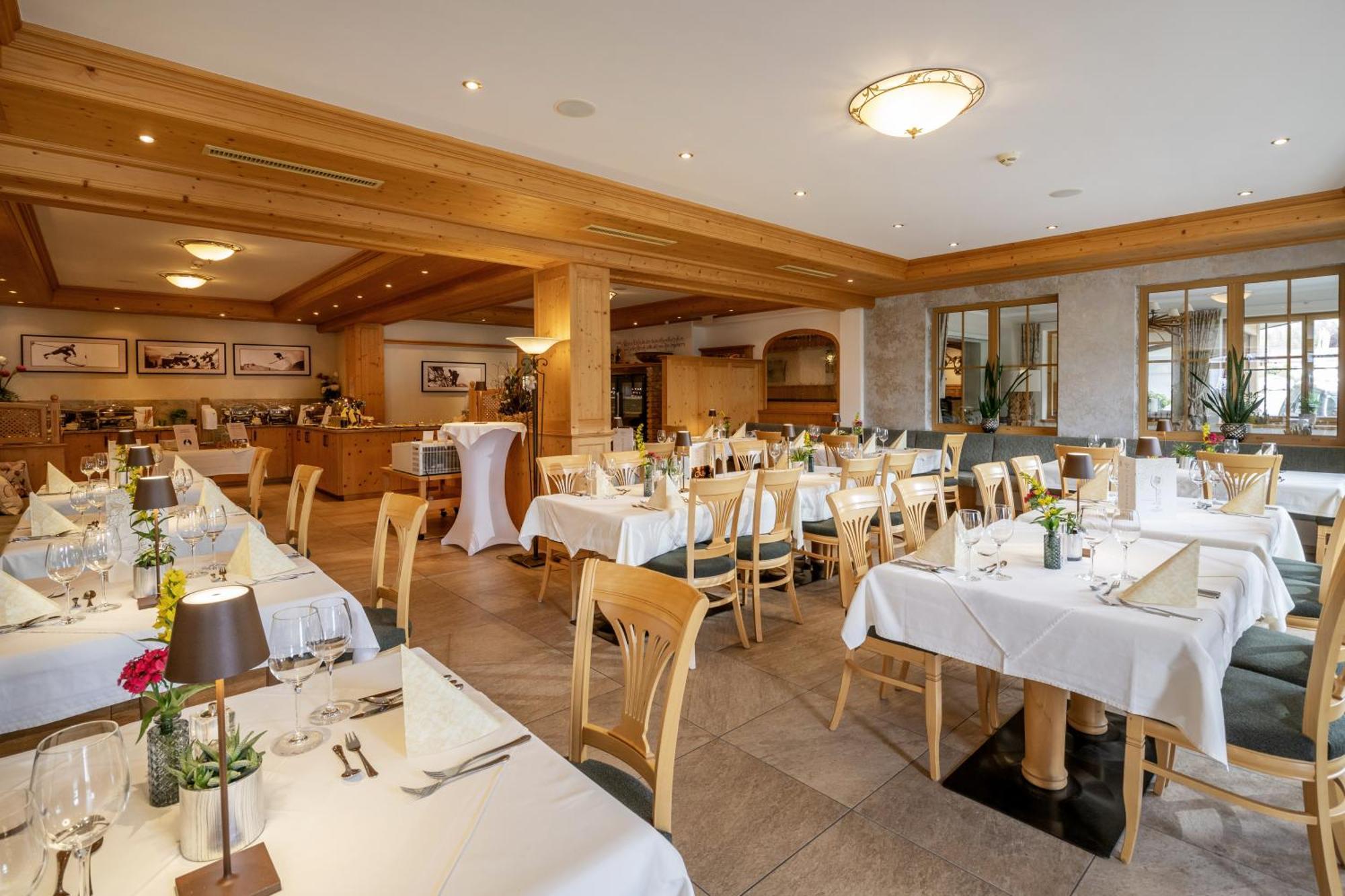 Alpen Glueck Kirchberger Hof Hotel 4*