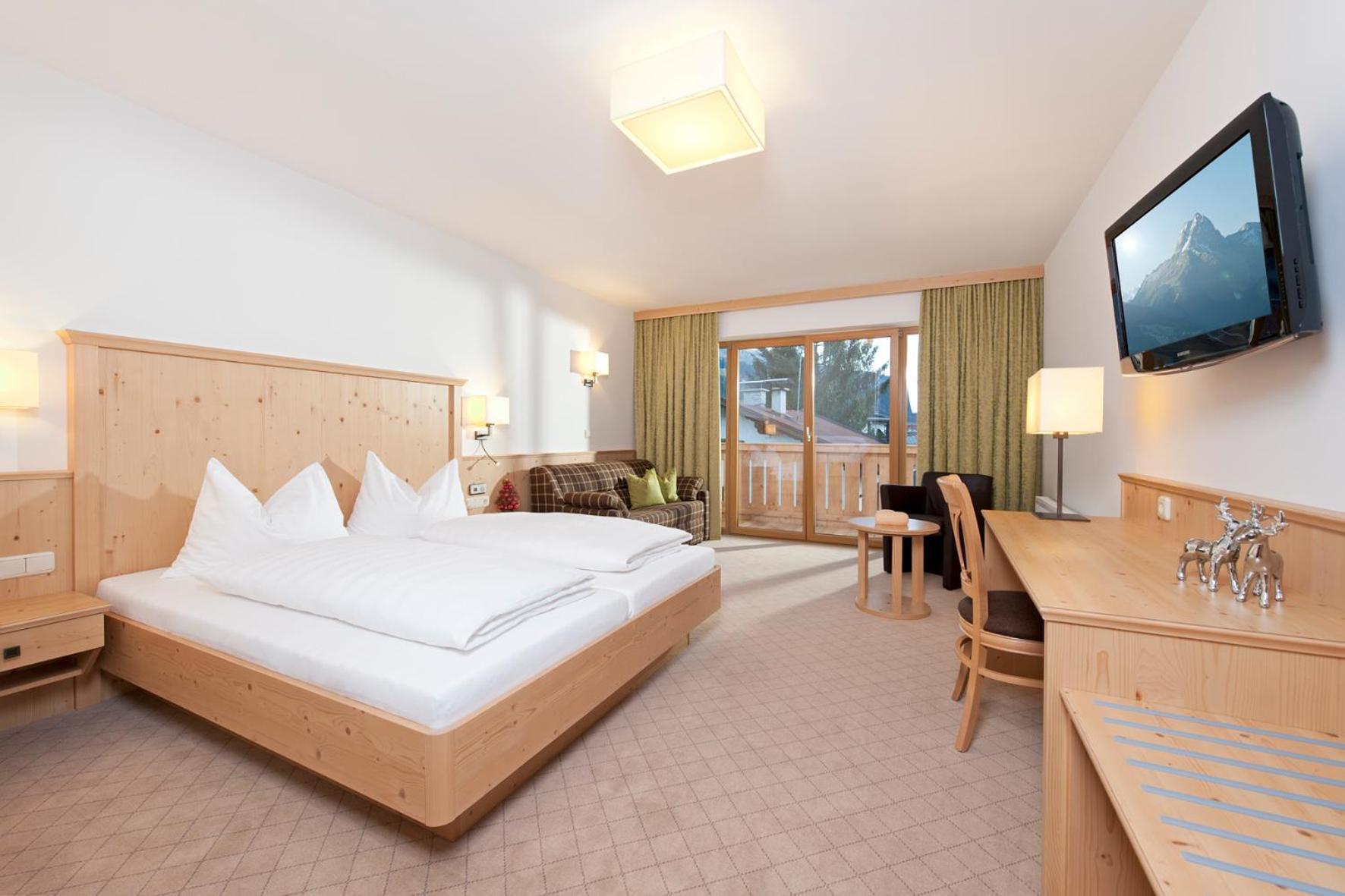 Hotel Alpen Glueck Kirchberger Hof 4*